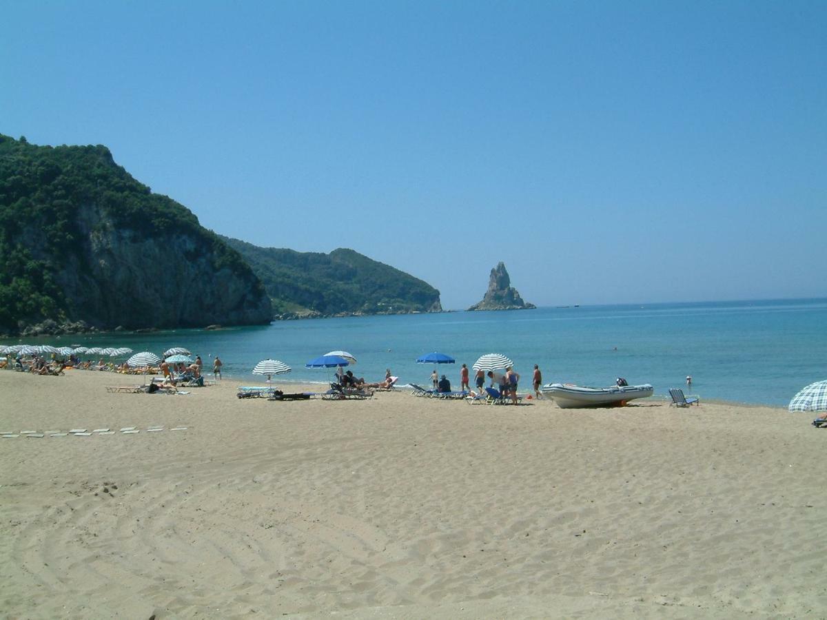 House With Pool Maria On Agios Gordios Appartamento *